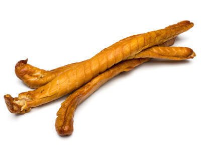 Geräucherte Aalfilets - Feiner Fischgenuss Drei geräucherte Aalfilets auf weißem Hintergrund, perfekt für Feinschmecker und Fischliebhaber.